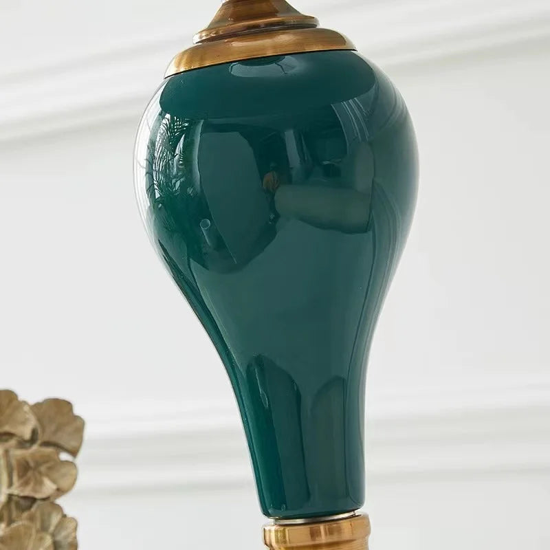 LumiCeram - Candeeiro de Mesa Cerâmico Moderno | Iluminação Elegante para Sala de Estar e Quarto