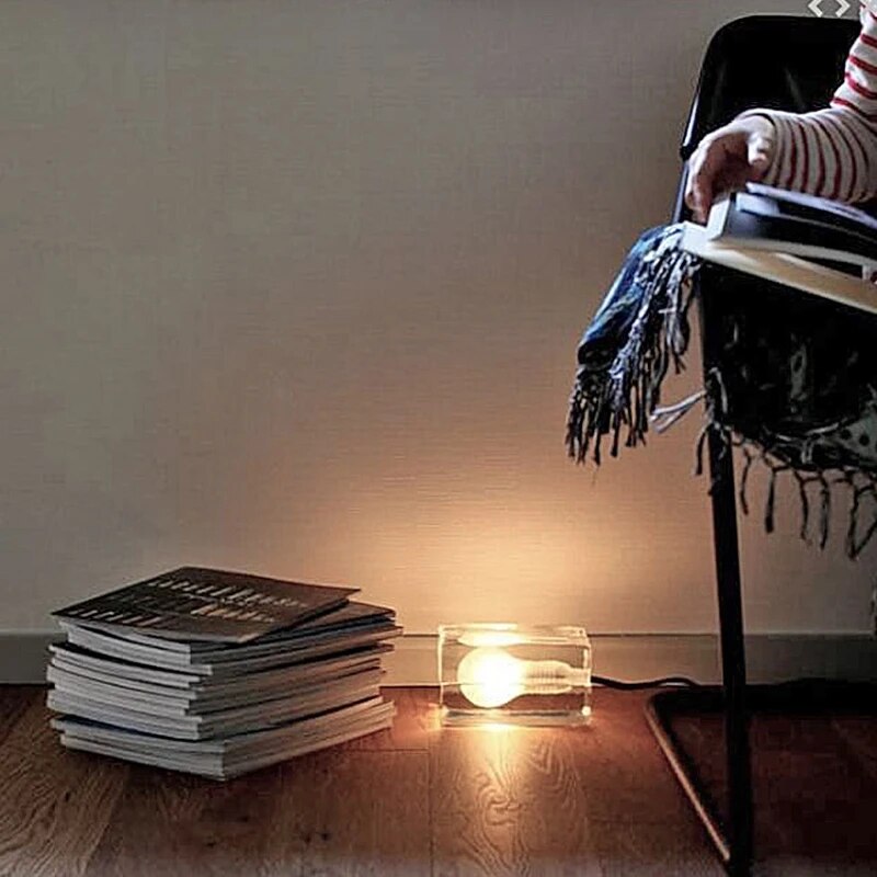 GlowCrystal - Lampada da tavolo trasparente – Illuminazione moderna per interni eleganti