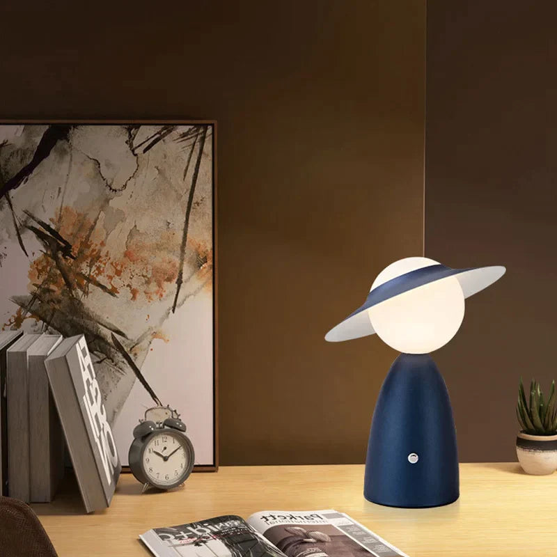 FocusLight - Lampada da scrivania moderna per studio creativo