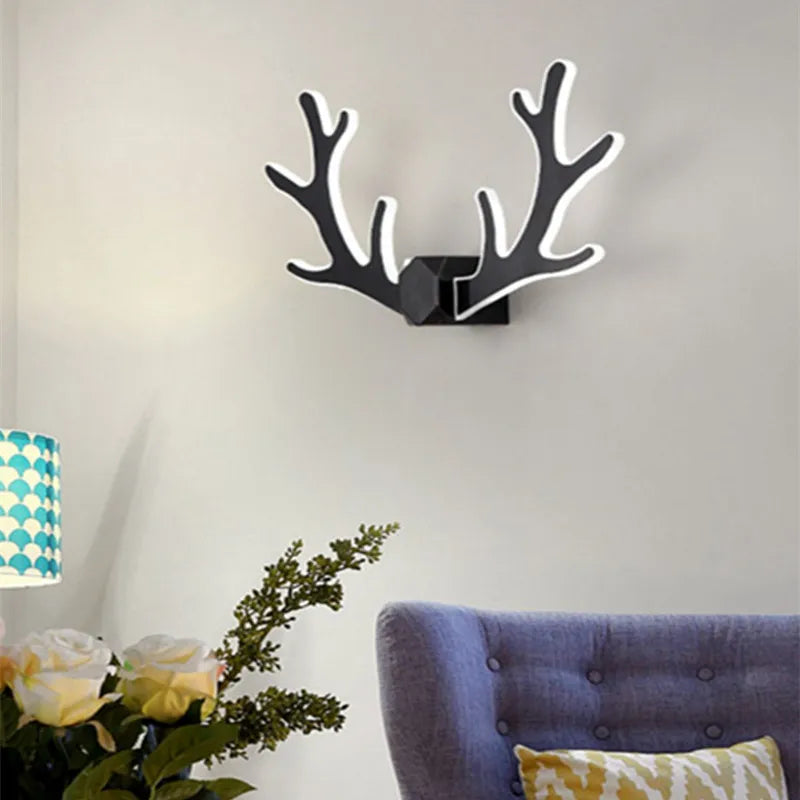 CheerGlow – Colorful Antler LED Wall Lamp for Children's Room