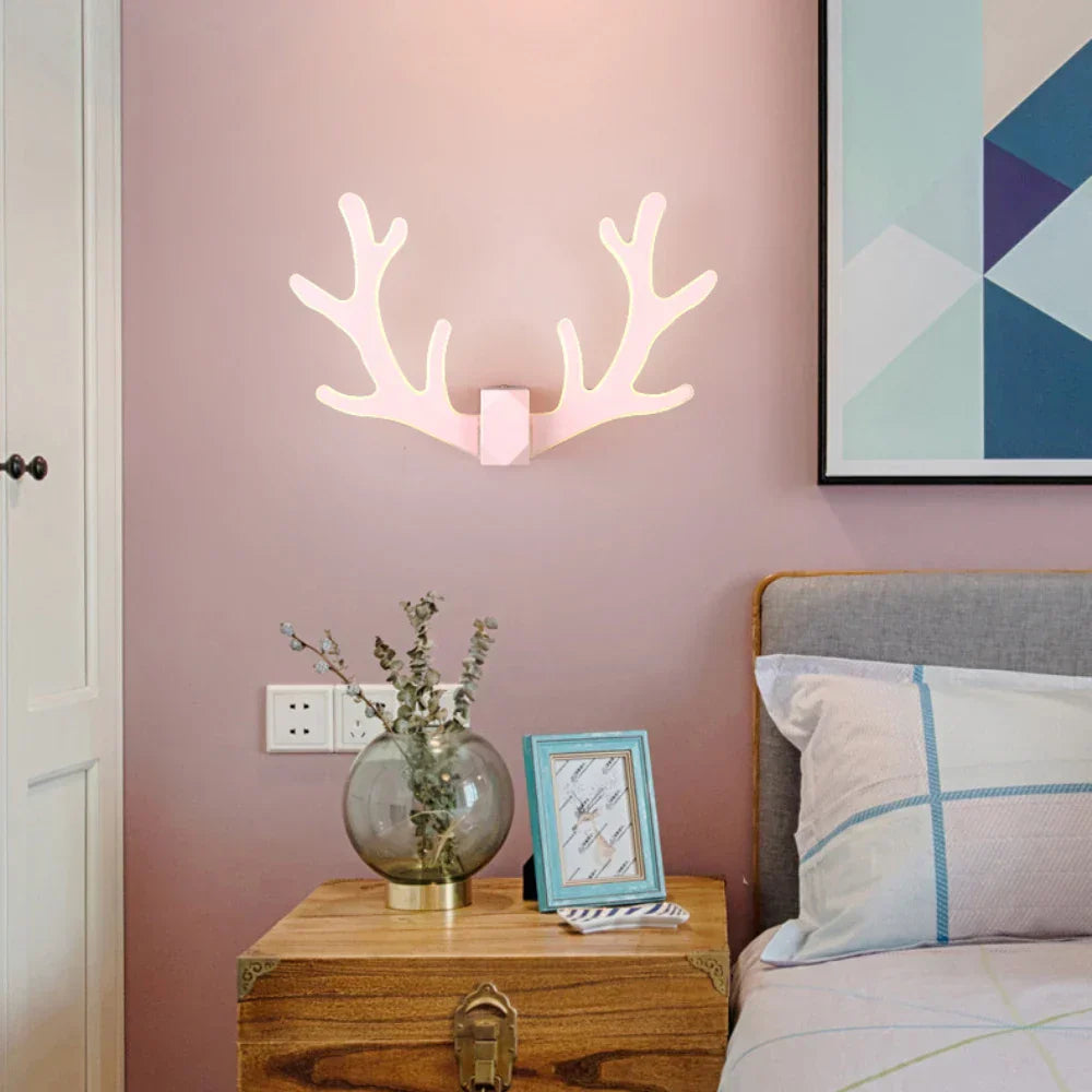 CheerGlow – Lámpara de pared LED con cuerno colorido para habitación infantil