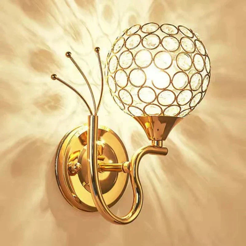 CrystalLuxe - Elegante Candeeiro de Parede em Cristal com Iluminação LED – Iluminação de Parede Glamurosa