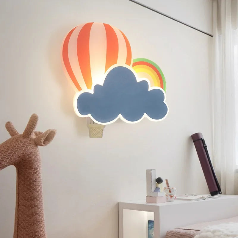 KidsCloud - LED Night Lamp with Clouds and Hot Air Balloon Design – Wall Lamp
