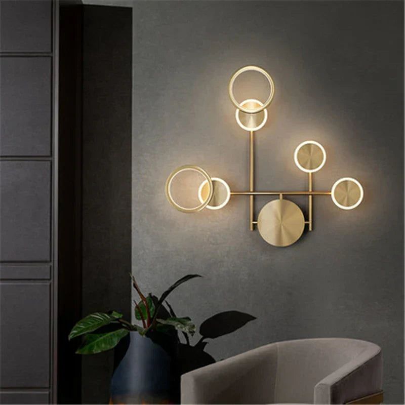 GlowCraft – Modern LED Wall Lamp in Gold for Living Room & Hallway