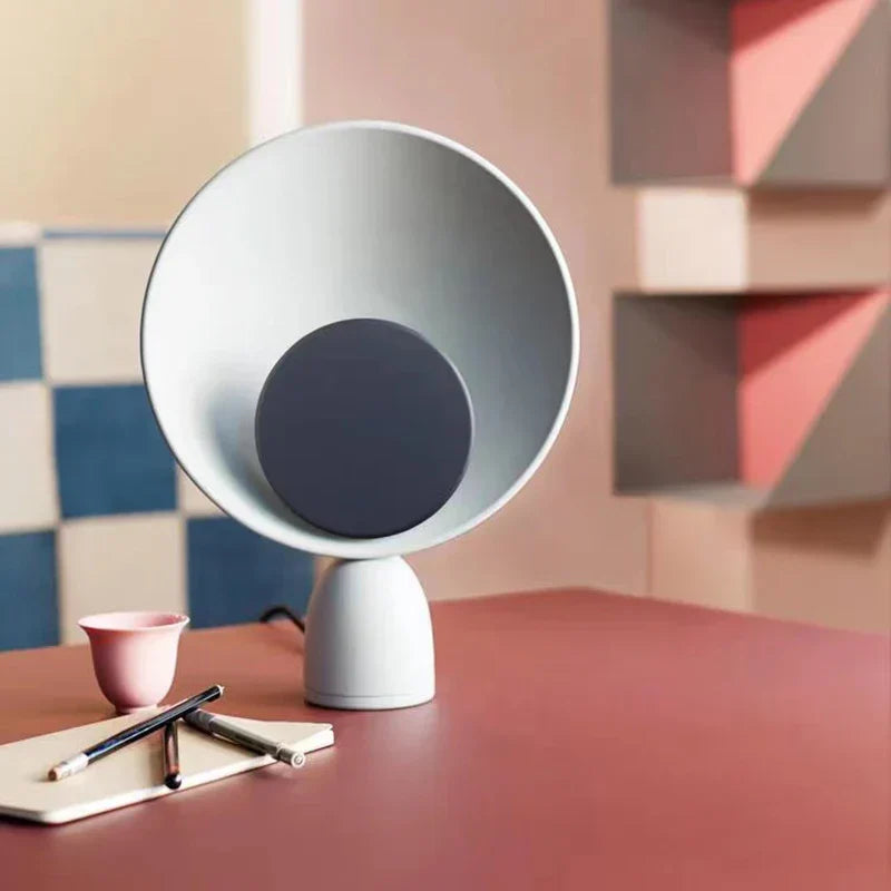 LumiStyle - Modern LED Table Lamp in Minimalist Design | Elegant Lighting