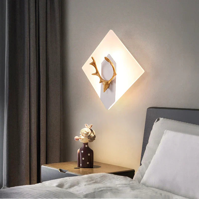 AntlerGlow - Lámpara de pared LED moderna con diseño de astas – Iluminación decorativa