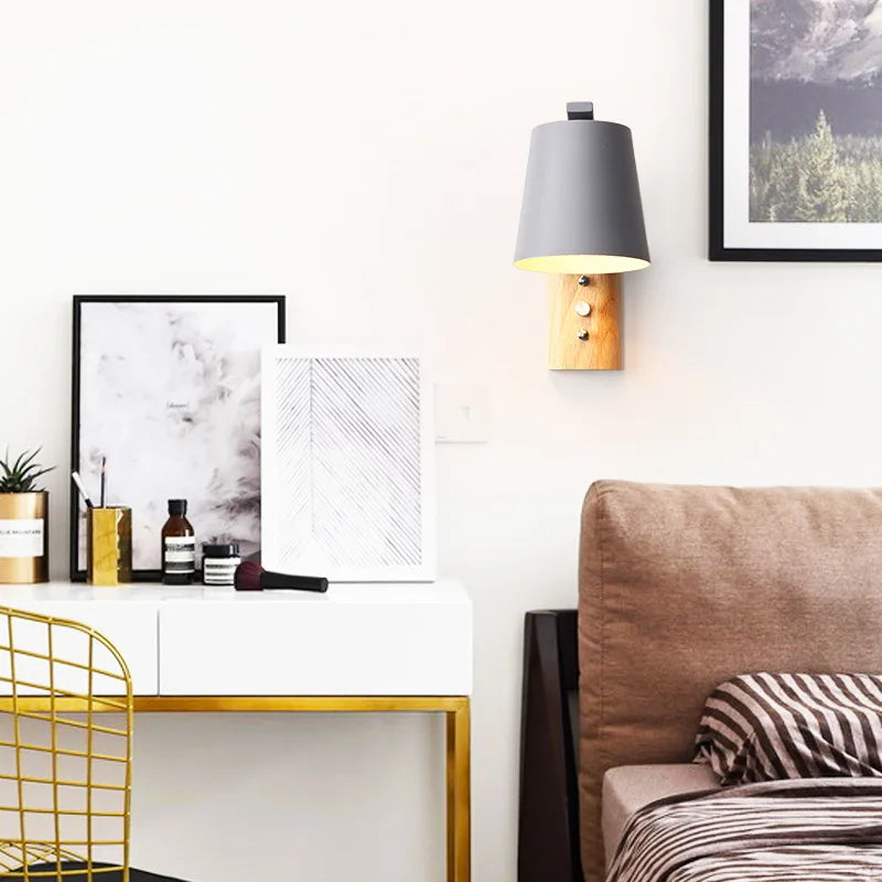WoodLume – Moderne LED Wandlamp van Hout voor Woon- & Slaapkamer