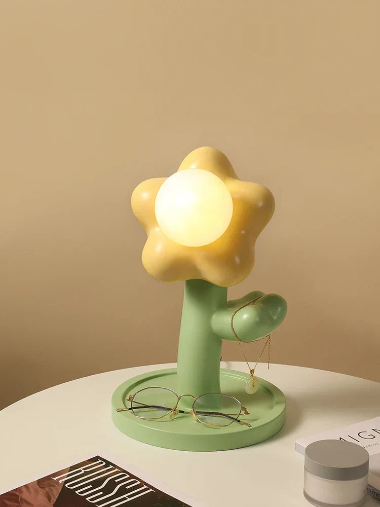 BloomShine - Lámpara de mesa LED en forma de flor para habitación infantil – Lámpara nocturna decorativa con diseño floral, iluminación regulable