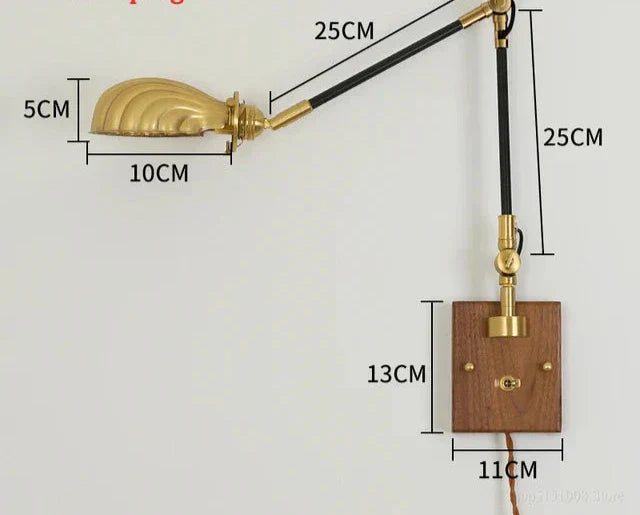 LightCraft - Adjustable Vintage Wall Lamp made of Brass and Wood