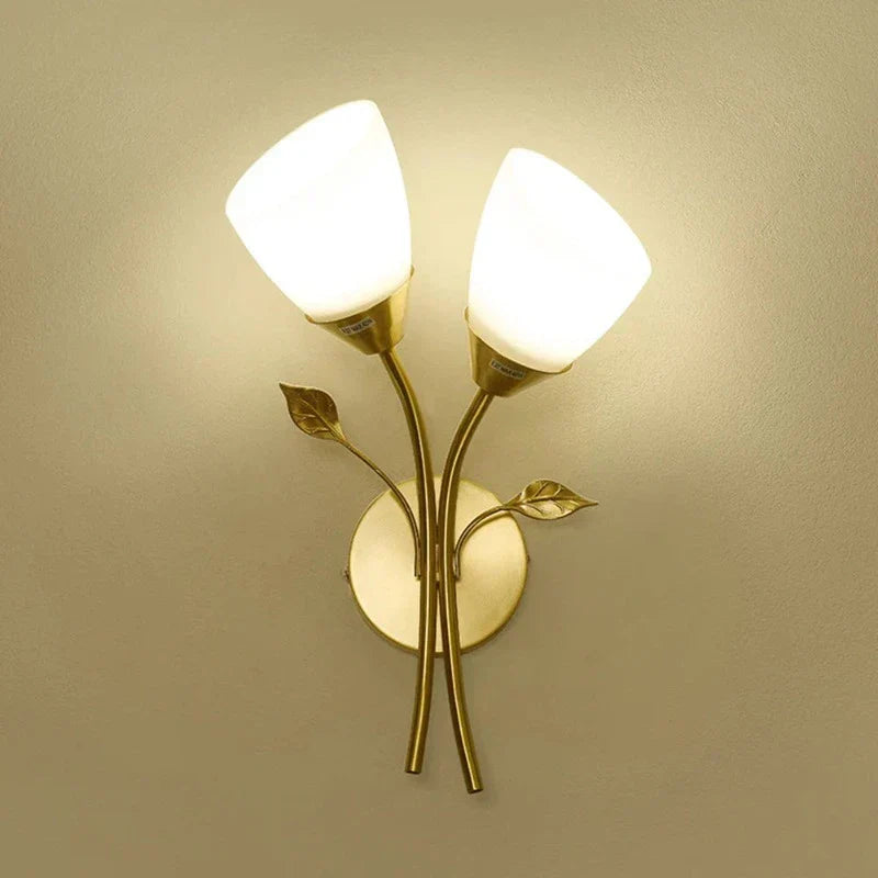 LeafGlow - Iron Wall Lamp in Vintage Style with Leaf Pattern – LED Lamp