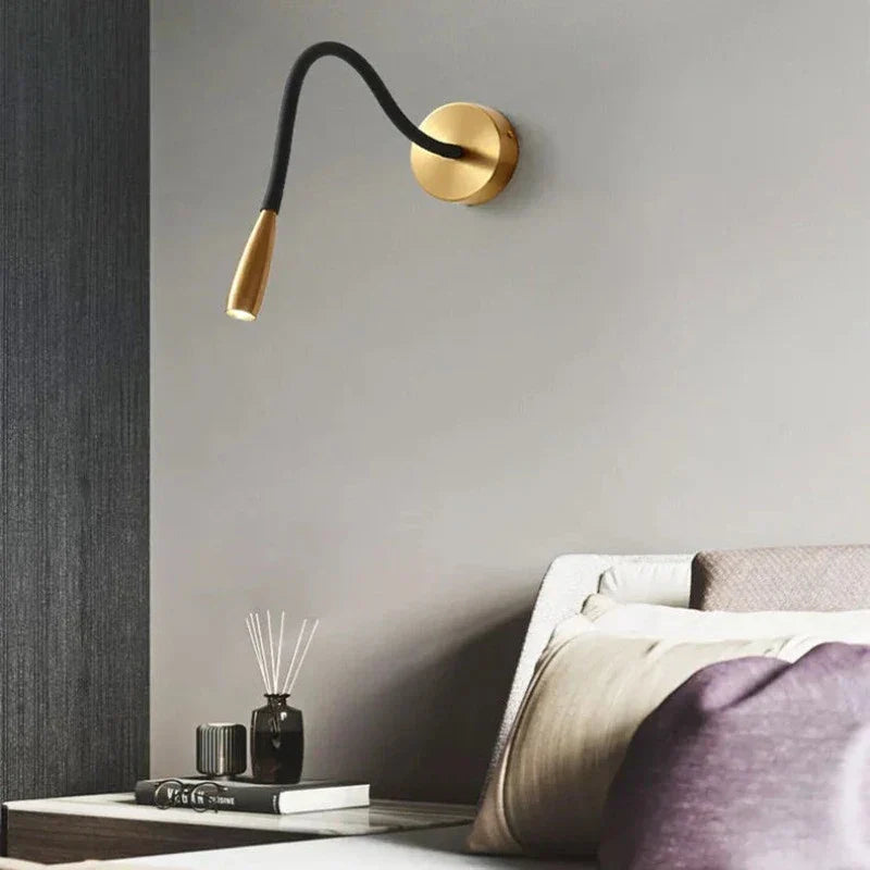 FlexiGlow - Lampada da parete LED moderna con braccio regolabile