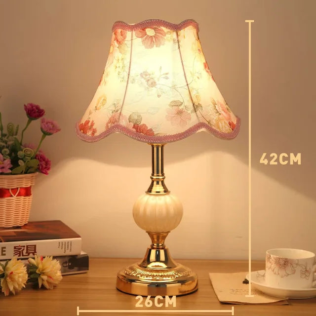 NordicRetro – Vintage Table Lamp with Timeless Design