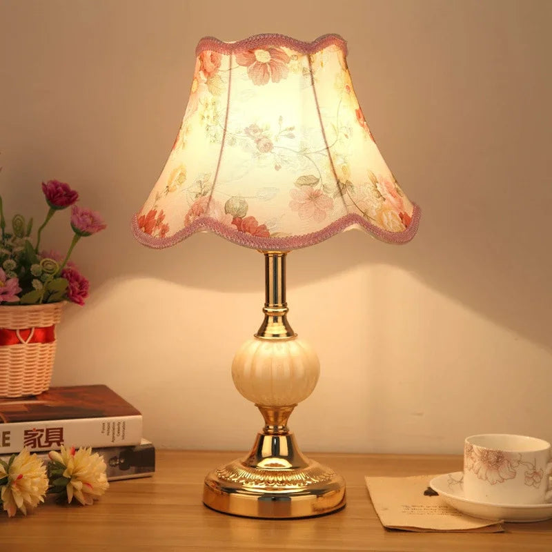 NordicRetro – Vintage Tafellamp met Tijdloos Design