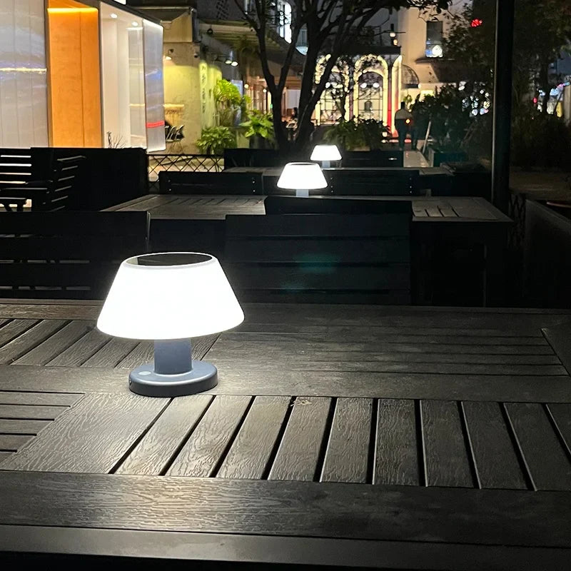 SolLicht - Candeeiro de Mesa Solar Portátil com Função de Carregamento