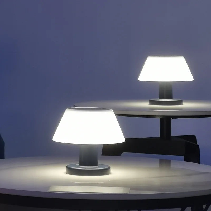 SolLicht - Candeeiro de Mesa Solar Portátil com Função de Carregamento