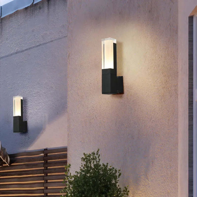 Protezione - Lampada con Sensore di Movimento Esterno
