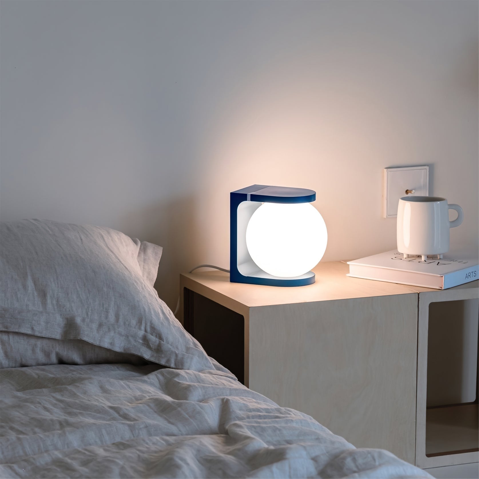 LumiCharge - Wireless Rechargeable LED Table Lamp with Book Support