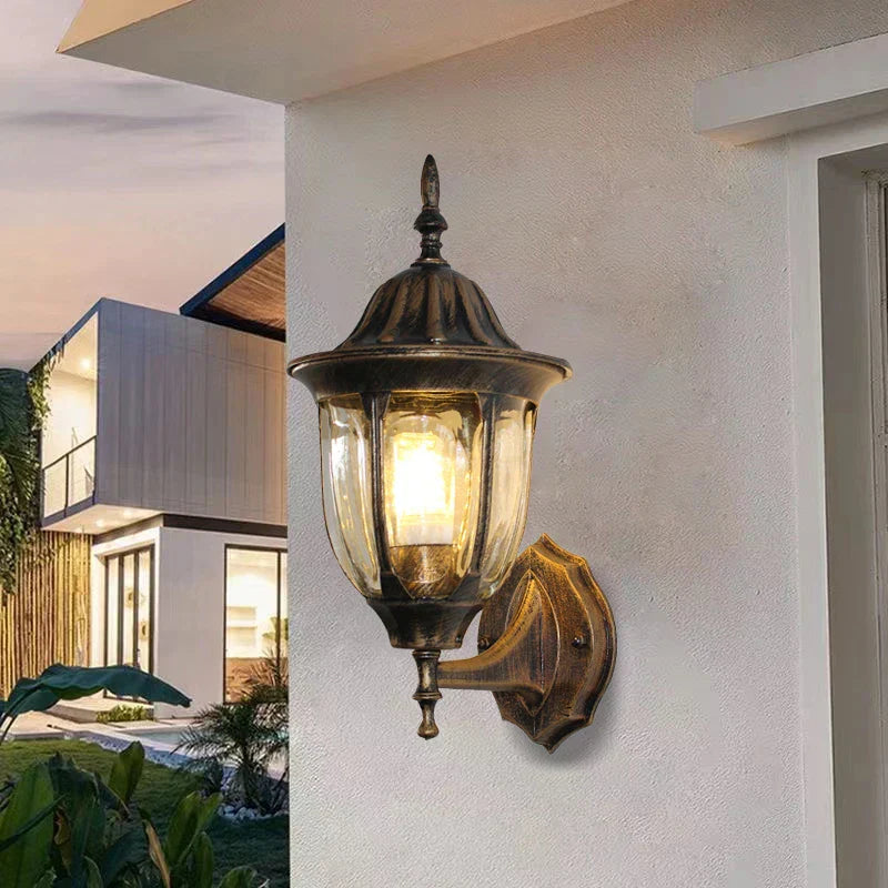 VintageElegance - Retro Wandverlichting