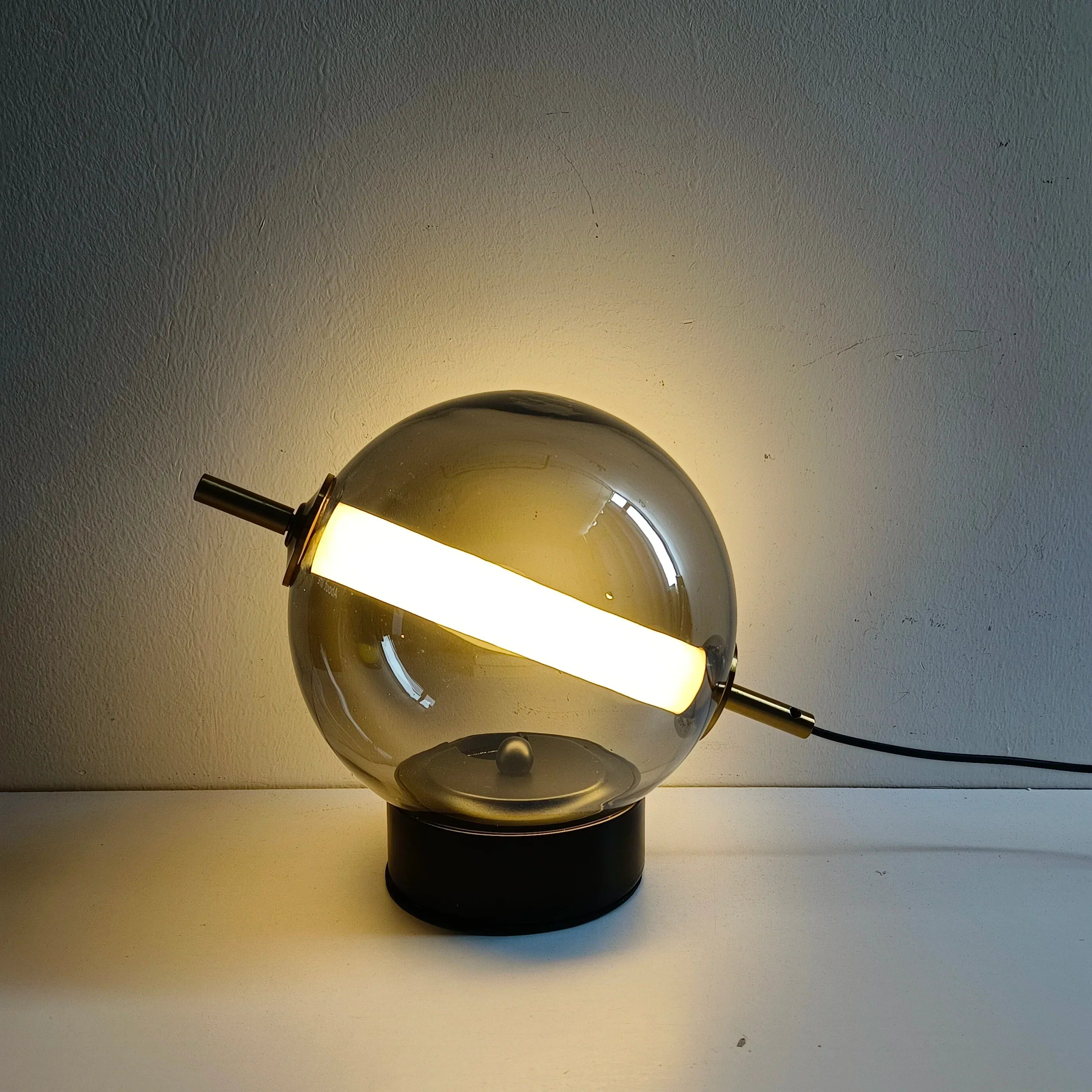 RetroGlass - Vintage Table Lamp with LED Lighting for Atmospheric Accents