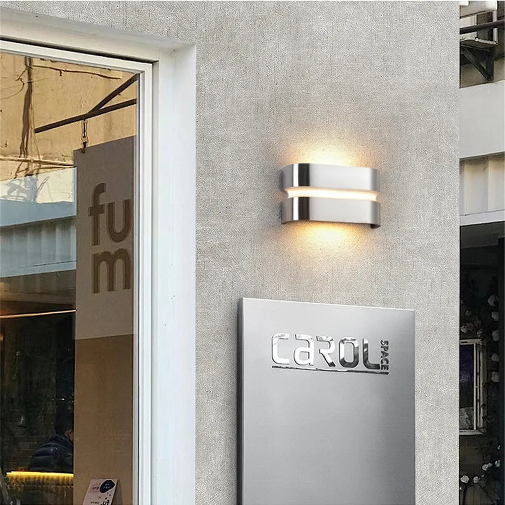 LumiSteel – Candeeiro de Parede LED em Aço Inoxidável para Varanda e Terraço – À Prova de Água e Moderno