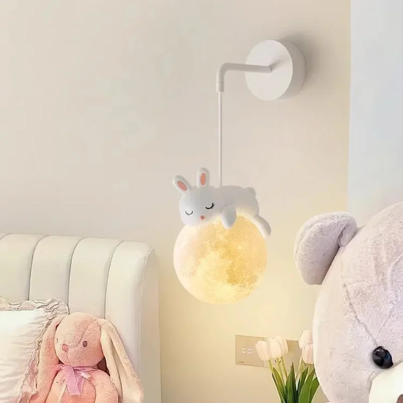MoonGlow - Lampada da parete LED creativa per camera da letto e cameretta