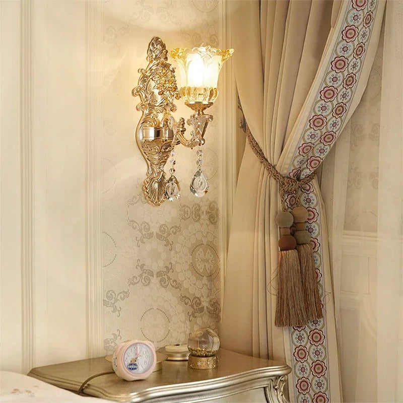 CrystalElegance - Candeeiro de Parede de Cristal Luxuoso para Quarto e Sala de Estar