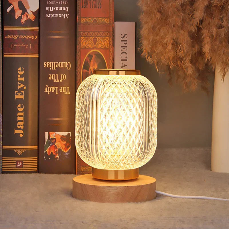 NordicGlow - Candeeiro de Mesa LED Regulável com Design em Cristal e Iluminação Poupa-Energia