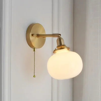 LichtKroon - Modern Wall Lamp with Pull Switch