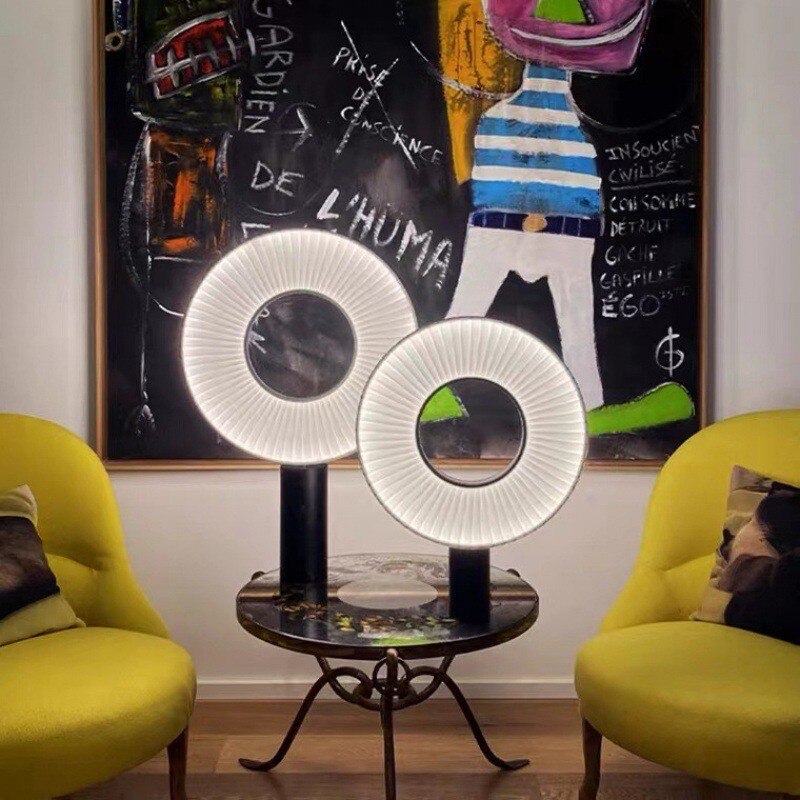 SolarLume - Lampada da tavolo a energia solare con illuminazione LED