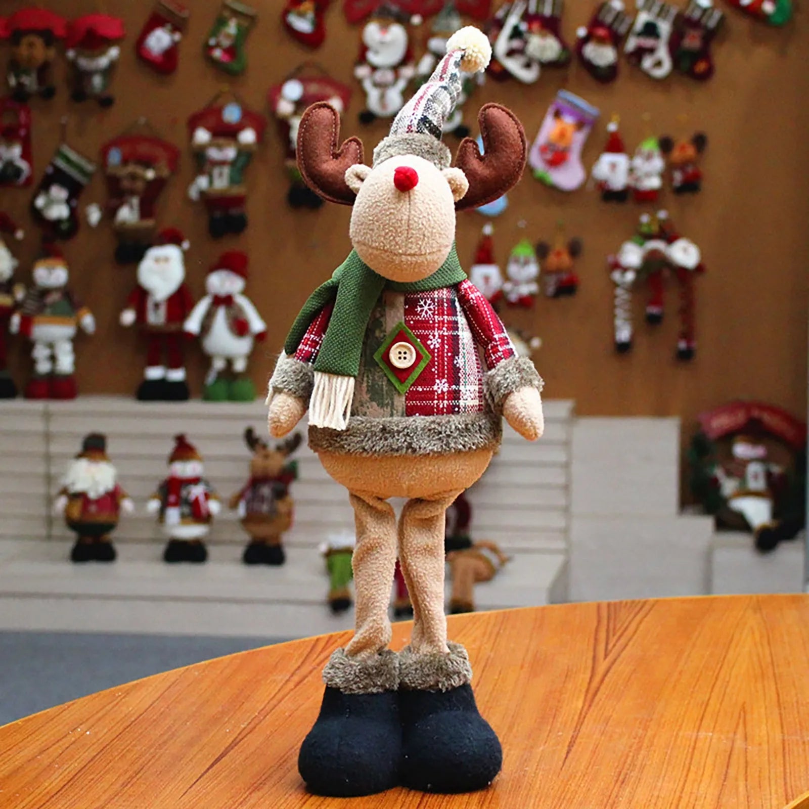 PlushJoy – Cheerful Plush Christmas Decorations