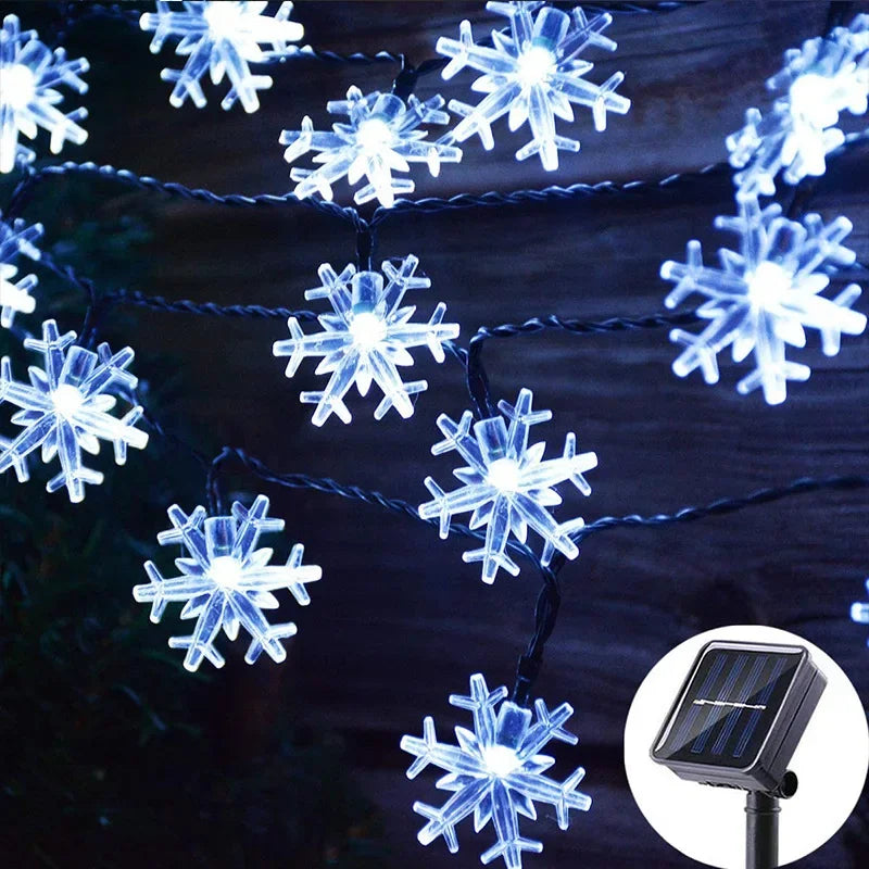 GlowFest - Christmas lights with pine cones and snowflakes