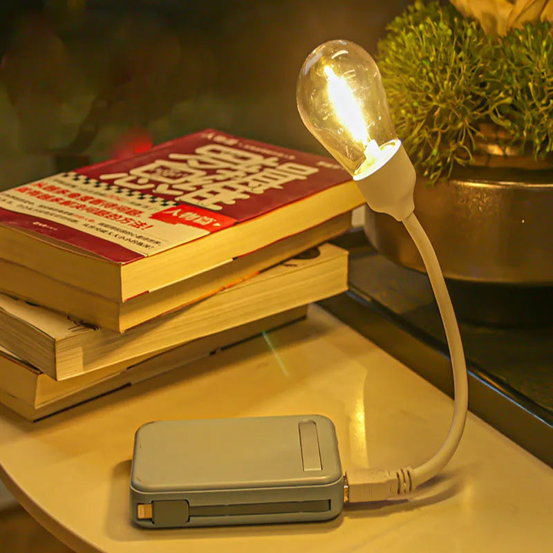 FlexiGlow - Lampada Notturna LED USB Girevole – Lampada da Lettura Flessibile per Viaggio