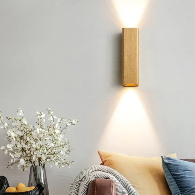GlowLuxe - Lampada da parete LED moderna per camera da letto e corridoio