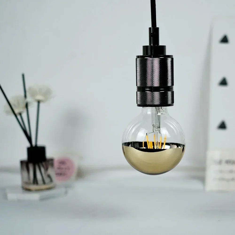 RetroGlow - Vintage LED Table Lamp with Wooden Base, Dimmable and Warm Light