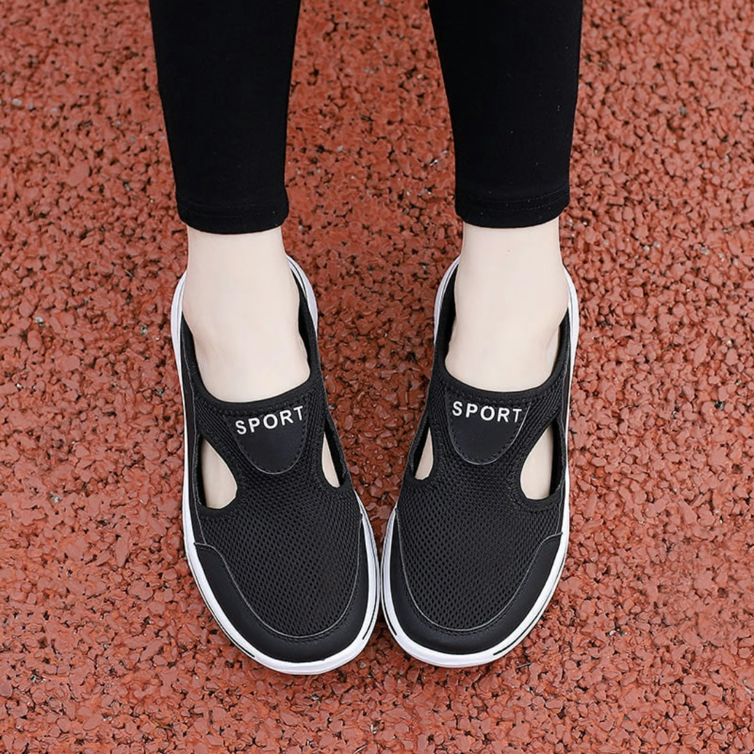 Women's Lightweight Breathable Slip-On Sports Sandals