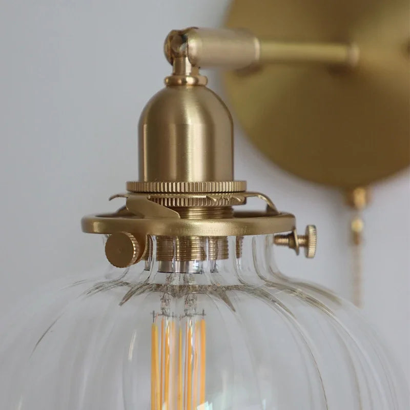 LichtKroon - Modern Wall Lamp with Pull Switch