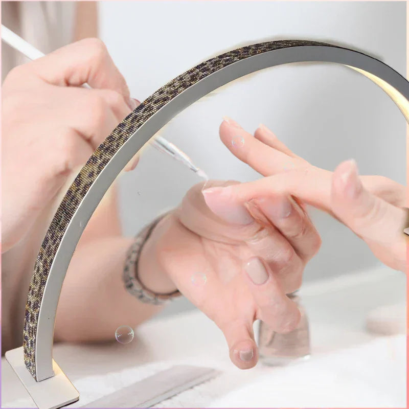 LunaGlow – Lámpara de belleza LED para extensiones de pestañas y maquillaje | Iluminación precisa regulable