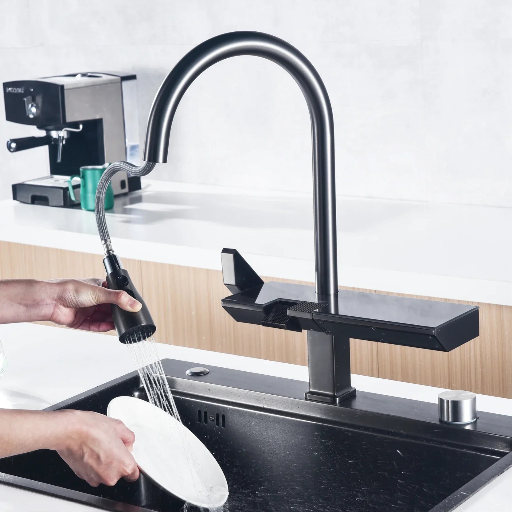 BriljantChrome – Torneira de Cozinha Digital Moderna com Função Extensível