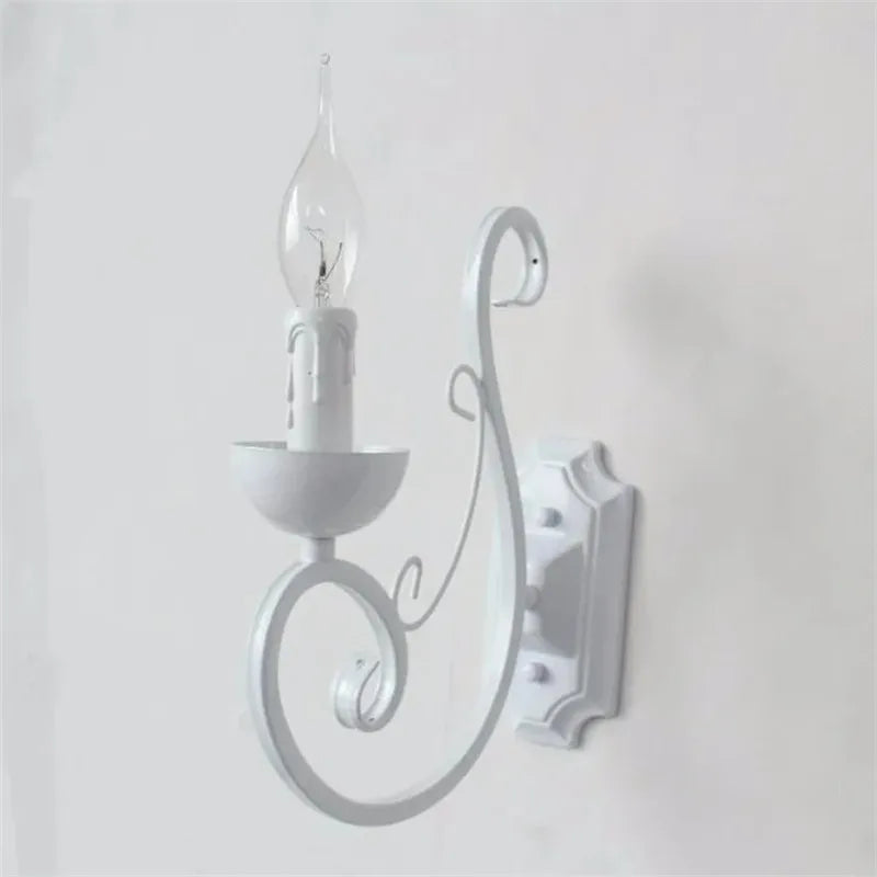 VintageGlow - White Metal Wall Lamp with Candlelight E14
