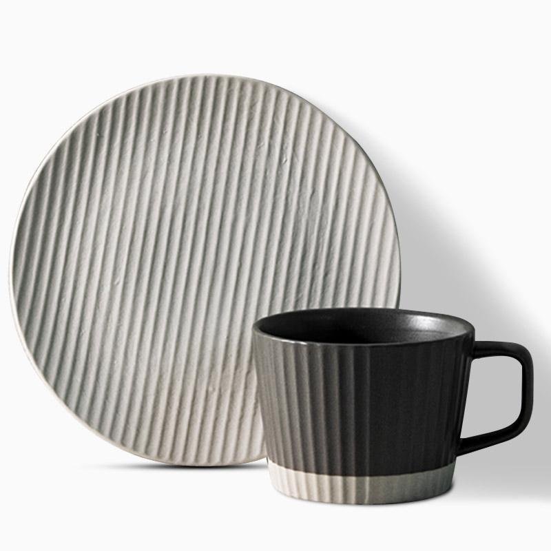 Conjunto de 2/4/6 Canecas de Café em Faiança Branca e Cinzenta