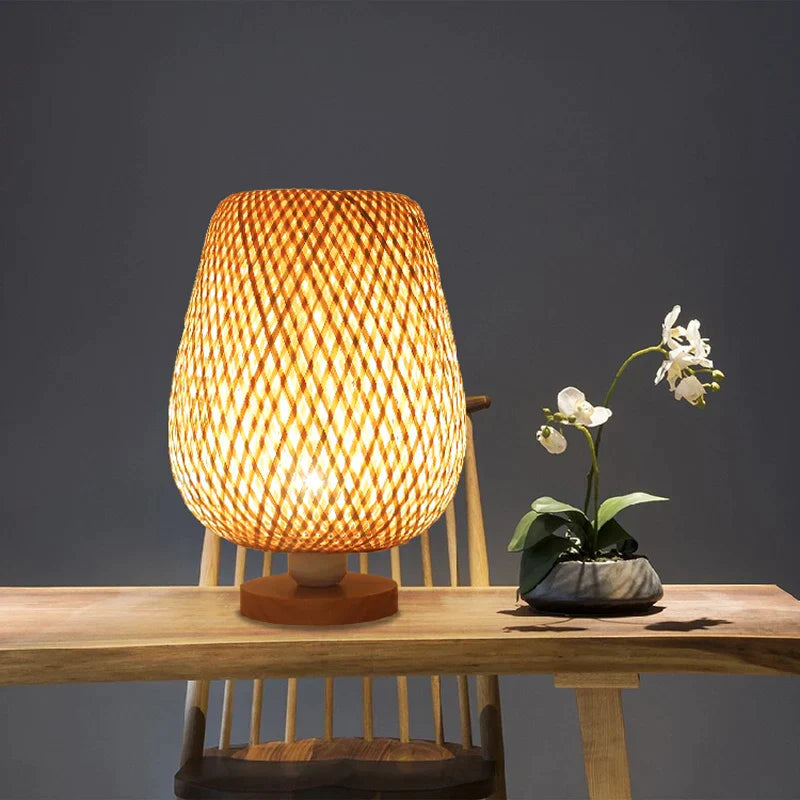 BambooElegance - Lampade in Bambù Vintage