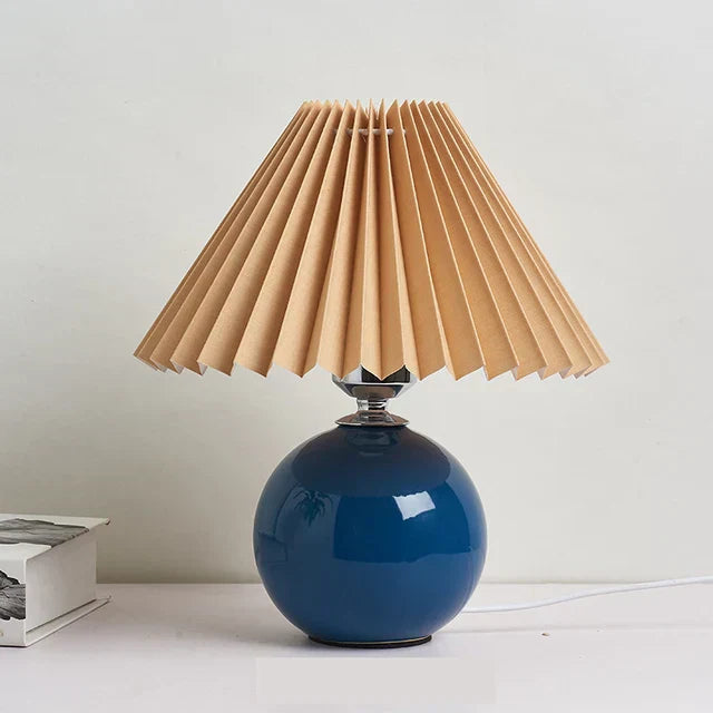 RetroGlow - Vintage Table Lamp with Pleated Lampshade – Stylish Retro Night Lamp