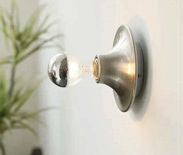 VintageGlow - Retro Wall Lamp with LED Spot