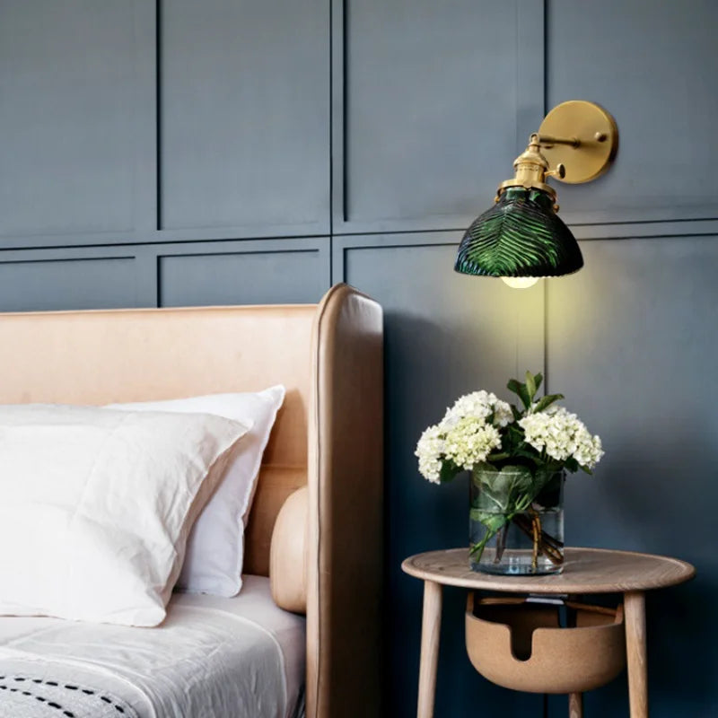 TimelessGlow – Vintage wall lamp for a classic look