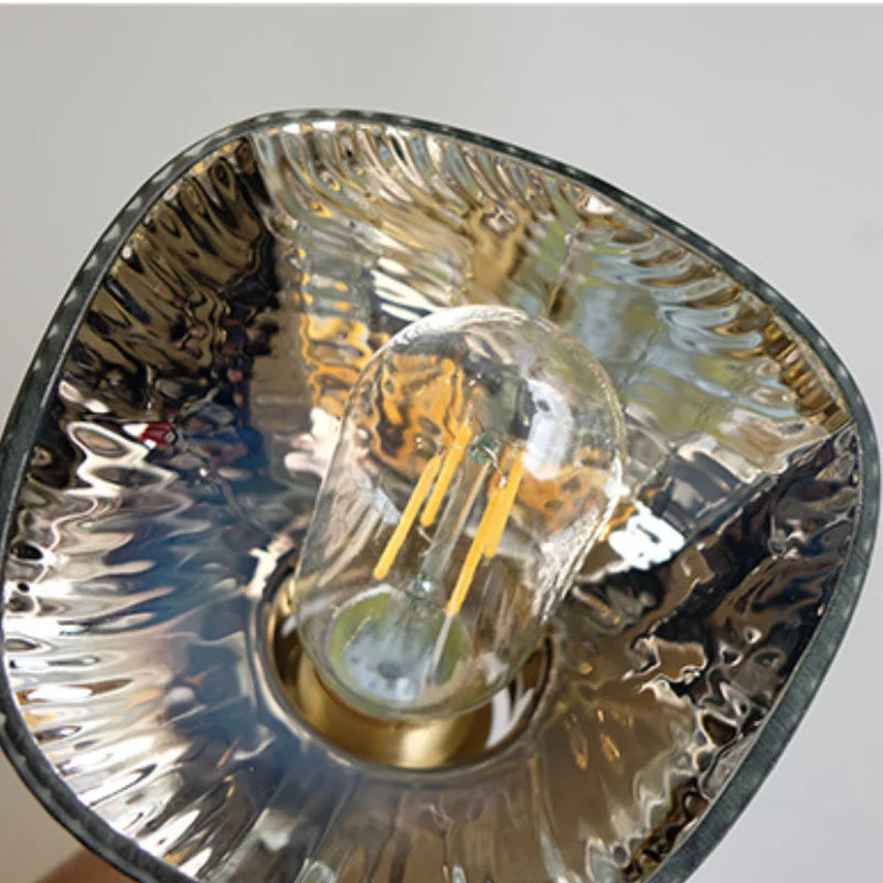 TimelessGlow – Vintage wall lamp for a classic look