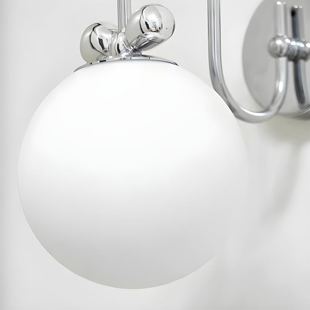 Applique da parete in vetro bianco con crema francese