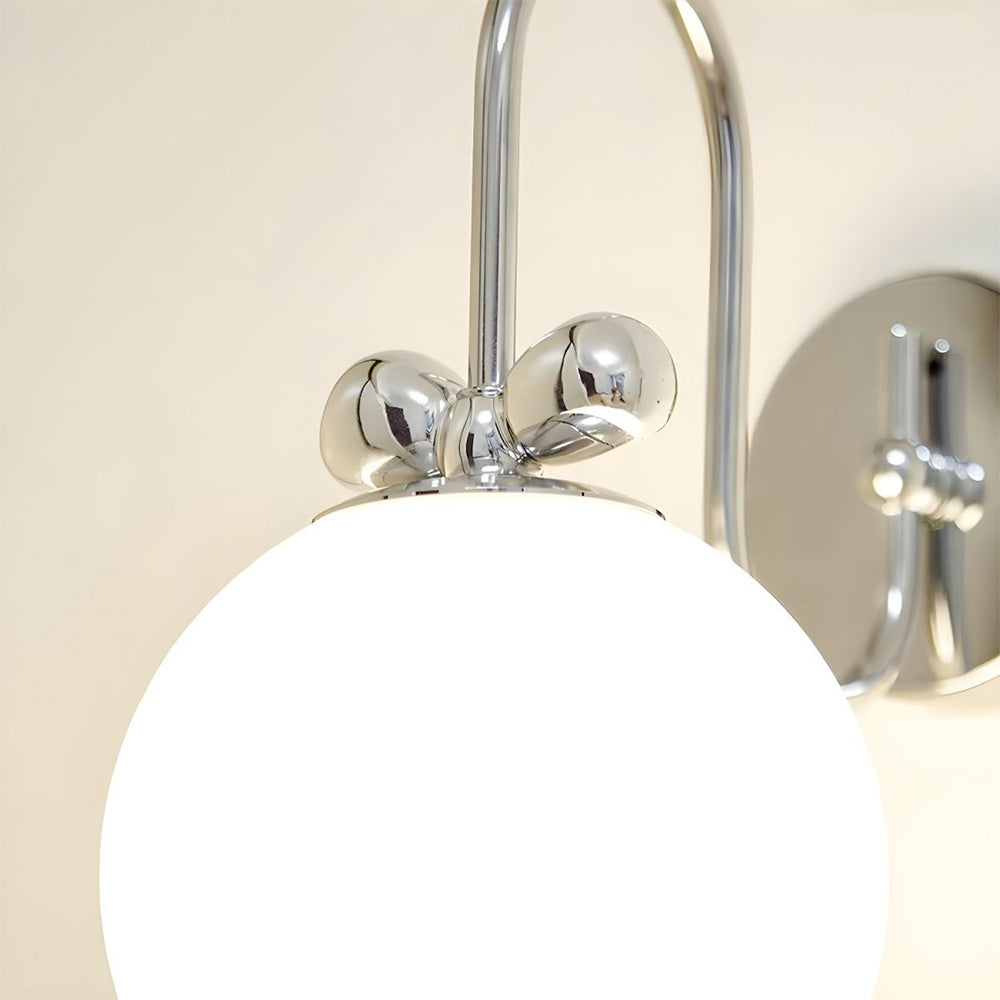 Applique da parete in vetro bianco con crema francese