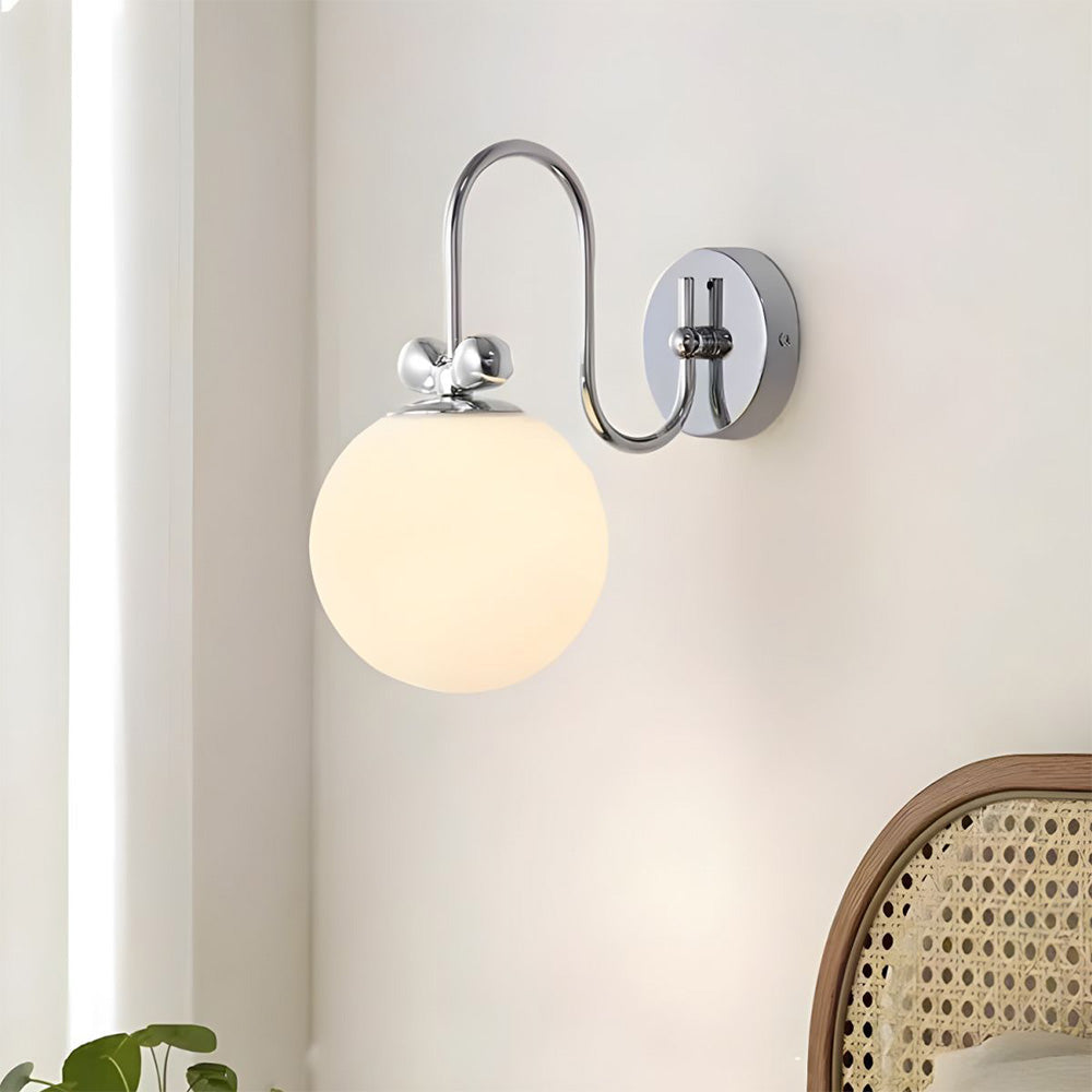 Applique da parete in vetro bianco con crema francese