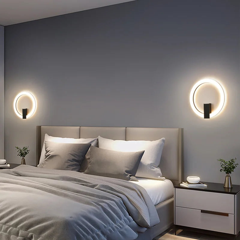 NordicGlow - Candeeiro de Parede LED Minimalista com Braço Ajustável
