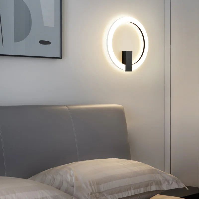 NordicGlow - Candeeiro de Parede LED Minimalista com Braço Ajustável